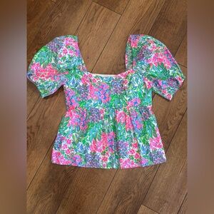 Lilly Pulitzer Peplum top size 6